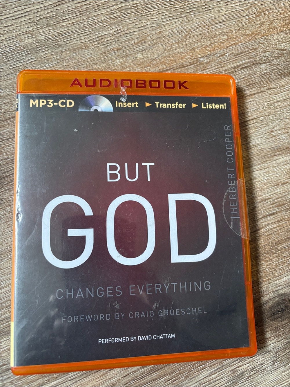 But God Changes Everything (MP3-CD Audiobook) - Orange Case